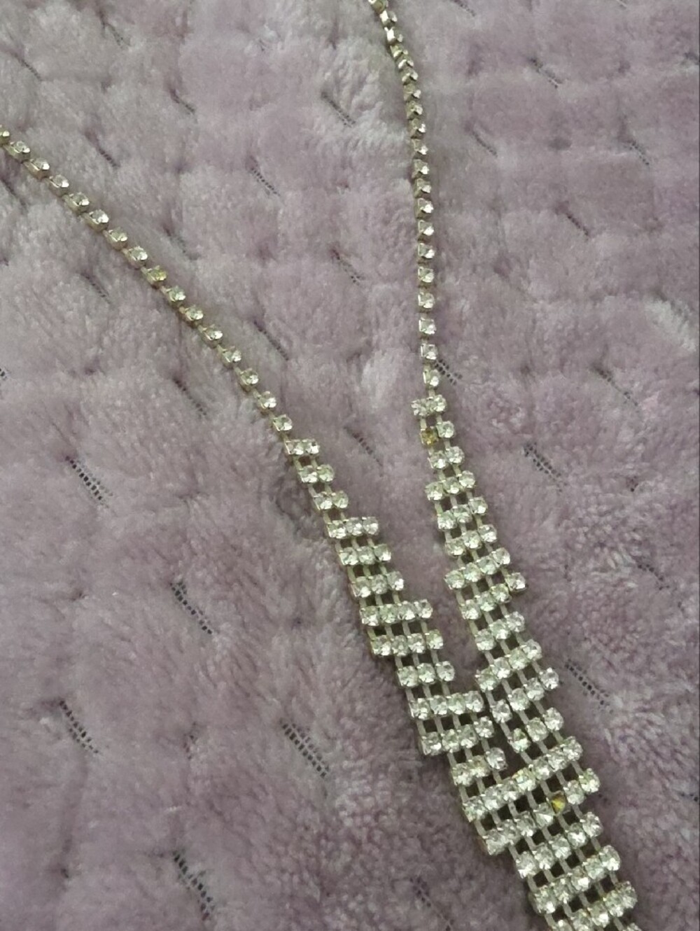 Vintage Silver Crystal Cascade Y Necklace - Picture 4 of 4